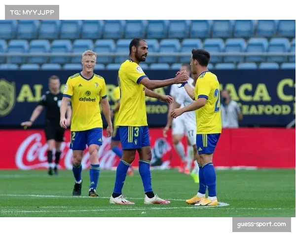 保级战风云:加的斯三月份以来的抢分历程回顾